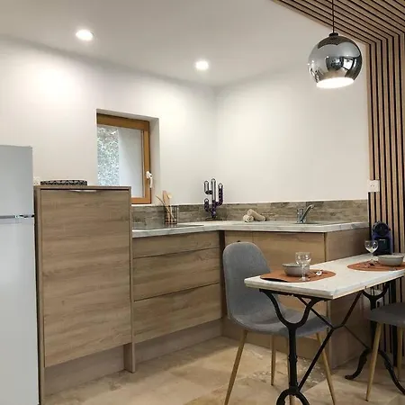 Le Studio Adhemar - Parking Sur Place