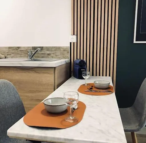 Apartment Le Studio Adhemar - Parking Sur Place
